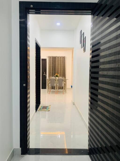 White Orchid, Unique & Stylish, Executive 2Bhk. Apartment Guwahati Exterior photo